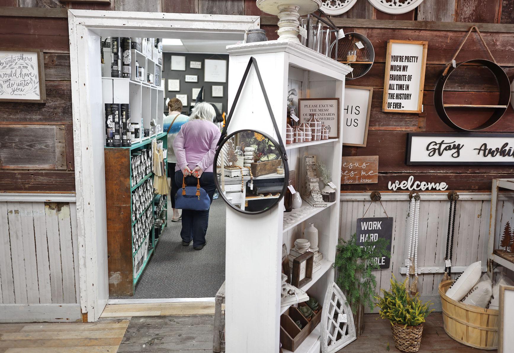 JVG_210924_SHOPHOP06